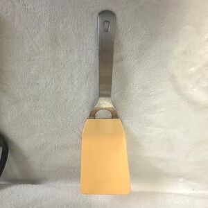 Amco Spatula Turner Unisex OS Yellow Excellent 10898 Stainless Steel Nylon
